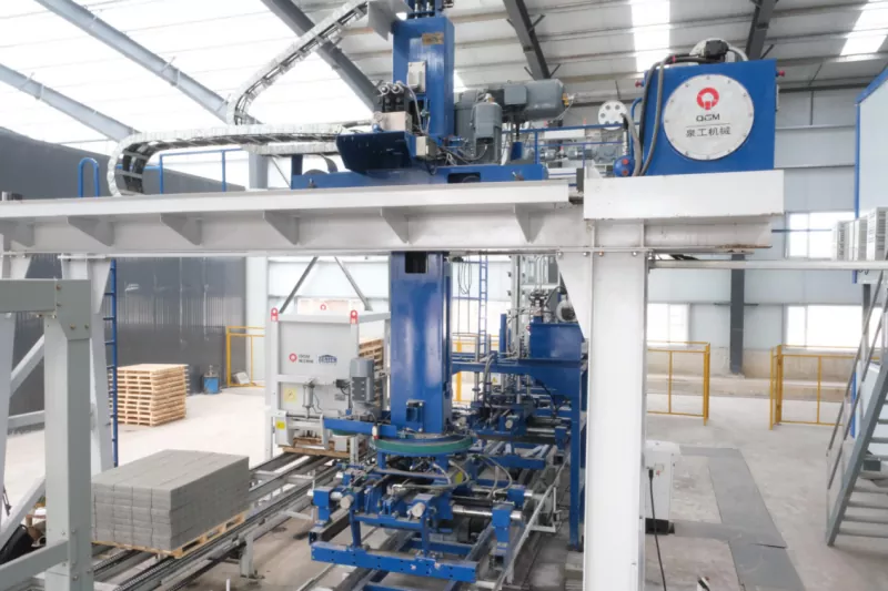 Cum să selectați mașina potrivită pentru fabricarea blocurilor pentru nevoile dvs. de producție de beton